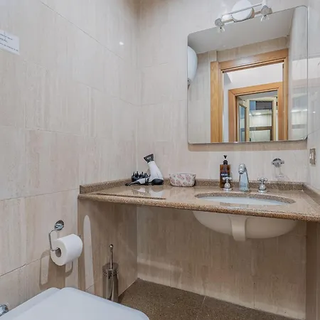 Exclusive Campo Dei Fiori Flat 아파트 *